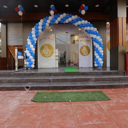 Hotel Bliss Zirakpur 외부 사진