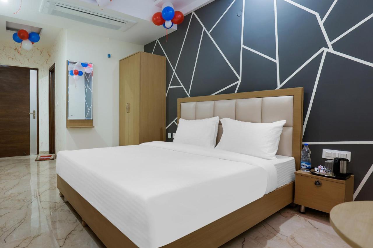 Hotel Bliss Zirakpur 외부 사진