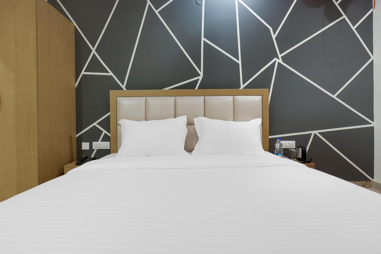 Hotel Bliss Zirakpur 외부 사진