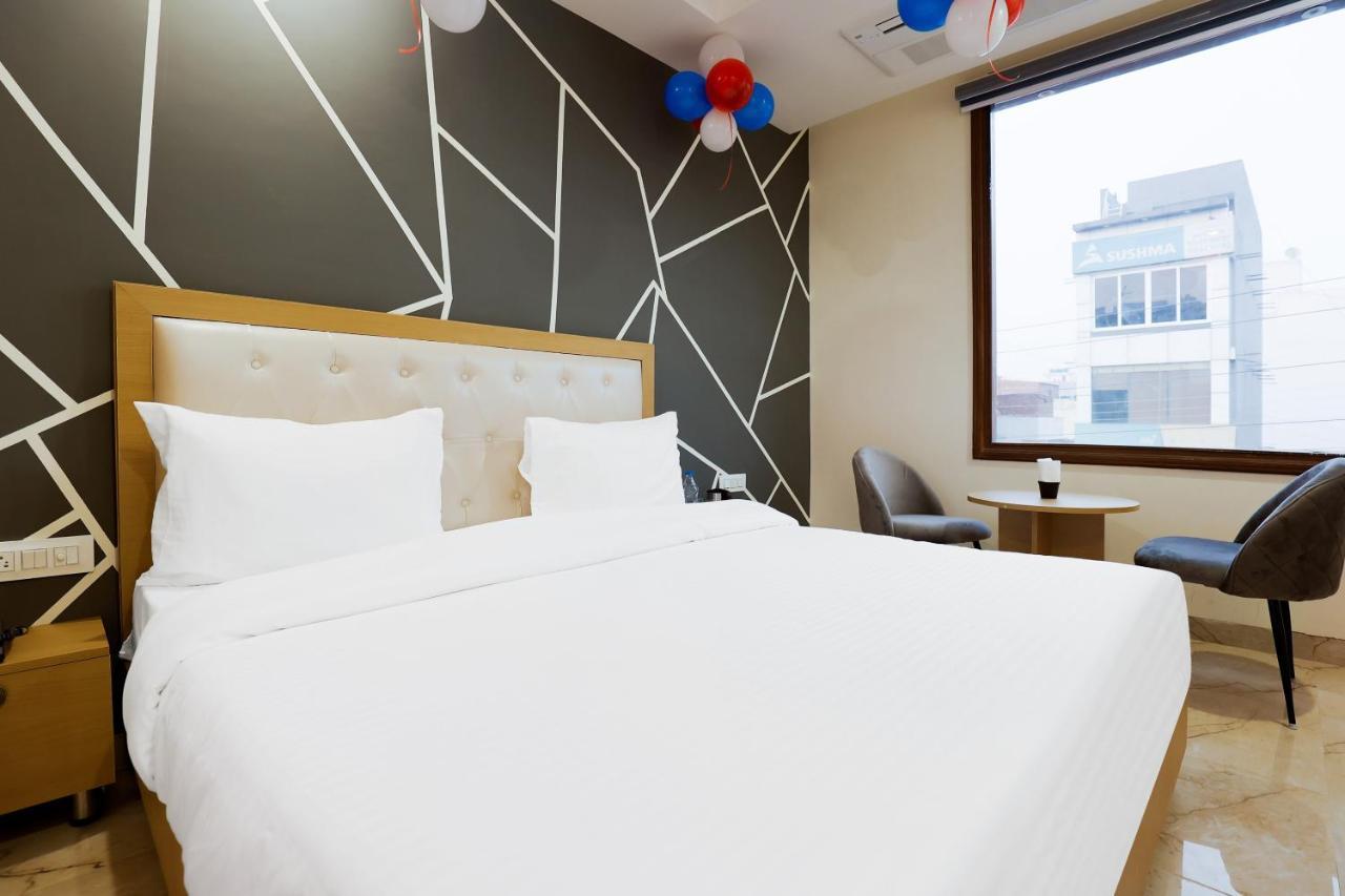 Hotel Bliss Zirakpur 외부 사진