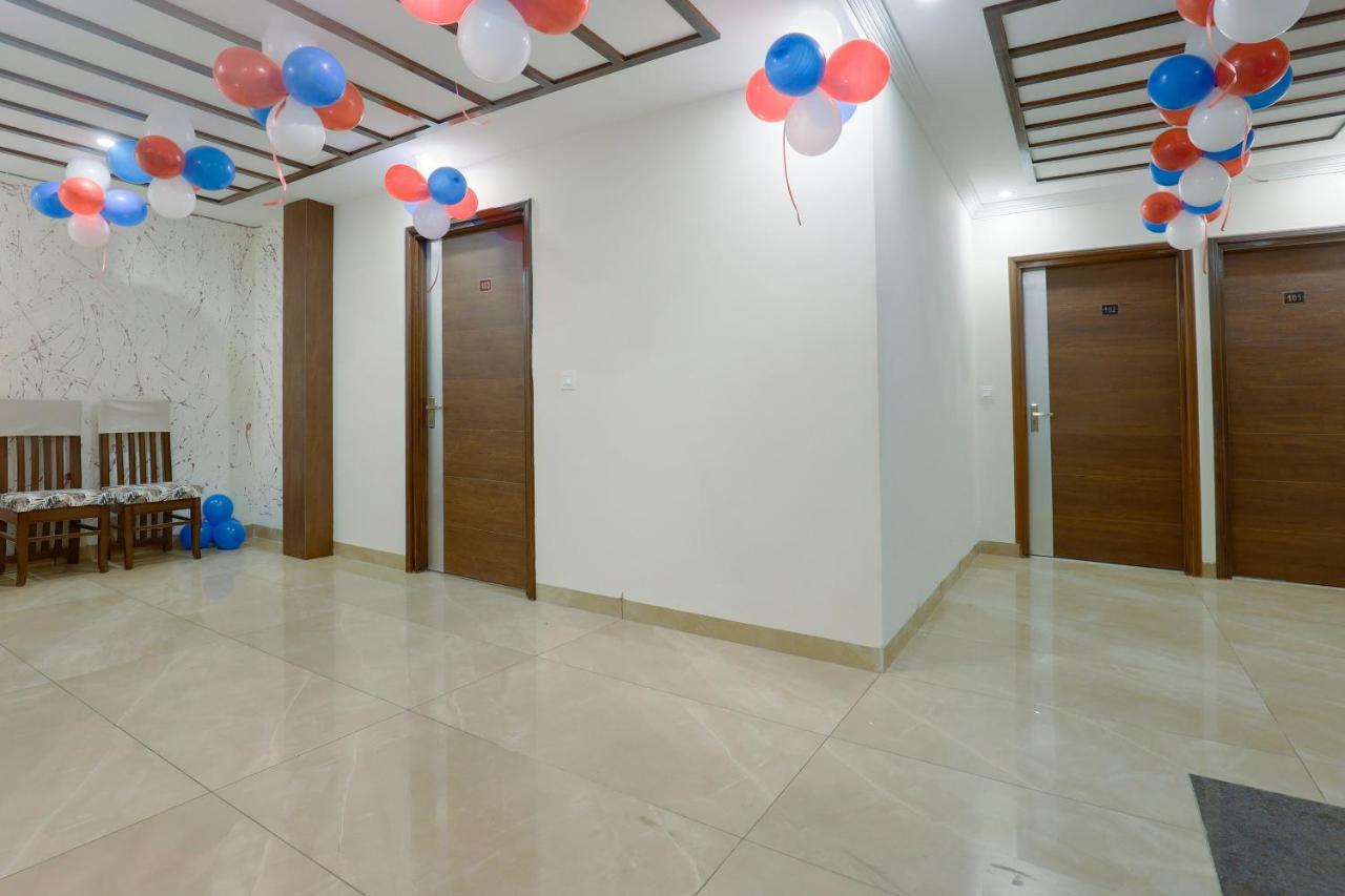 Hotel Bliss Zirakpur 외부 사진