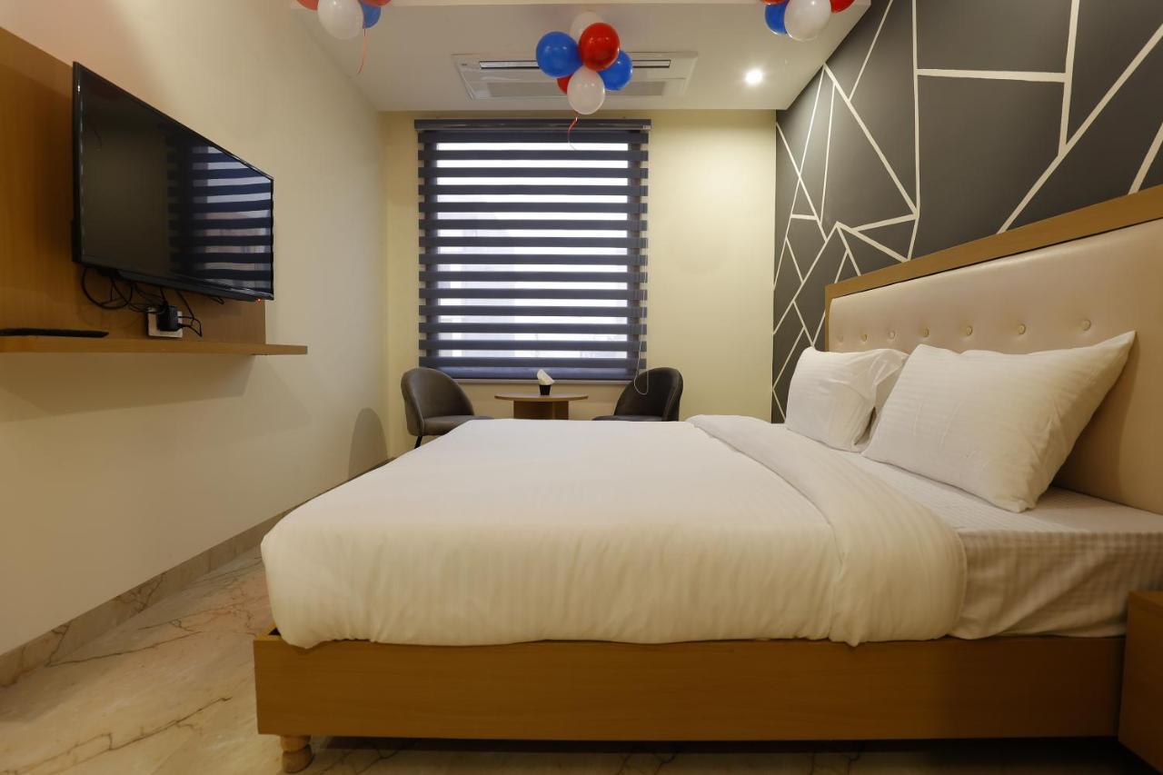 Hotel Bliss Zirakpur 외부 사진